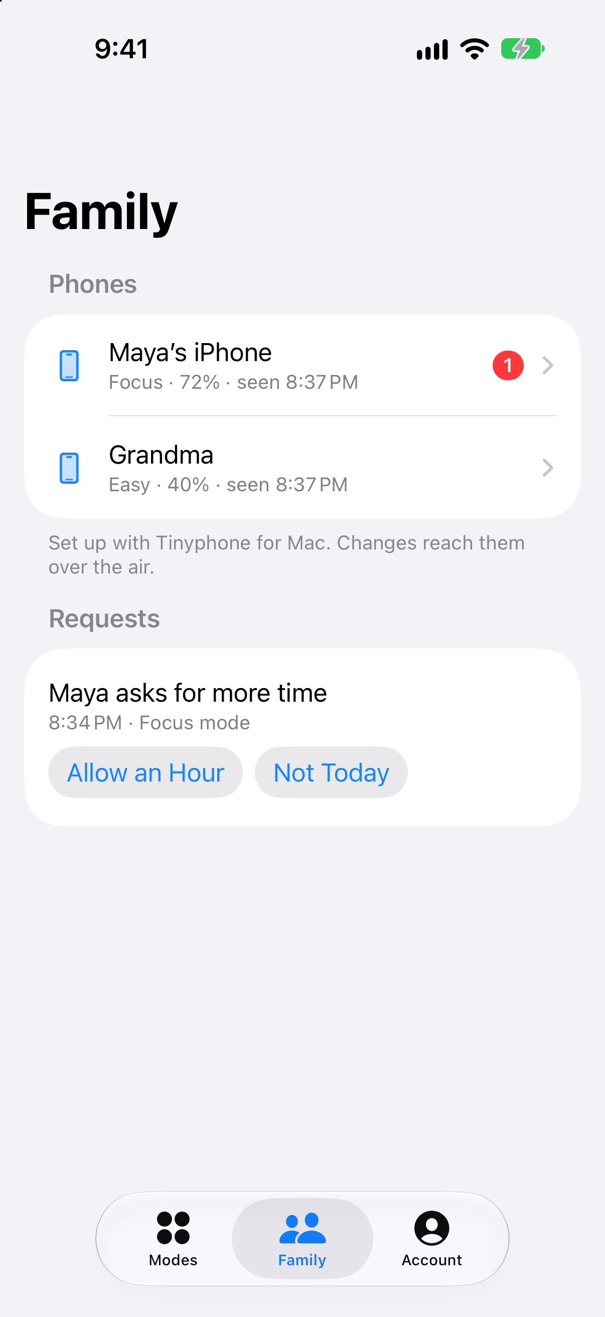 Tinyphone's Family screen: the phones on your account and their requests